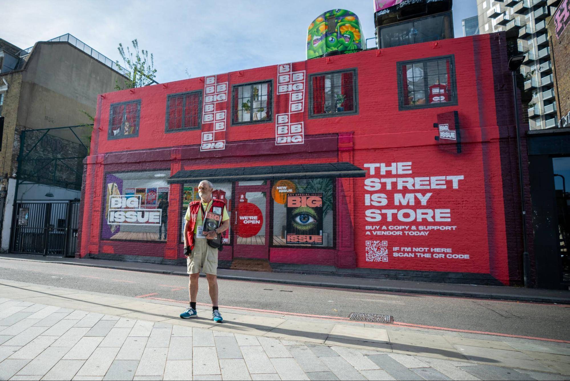 Guerrilla marketing Big Issue street art