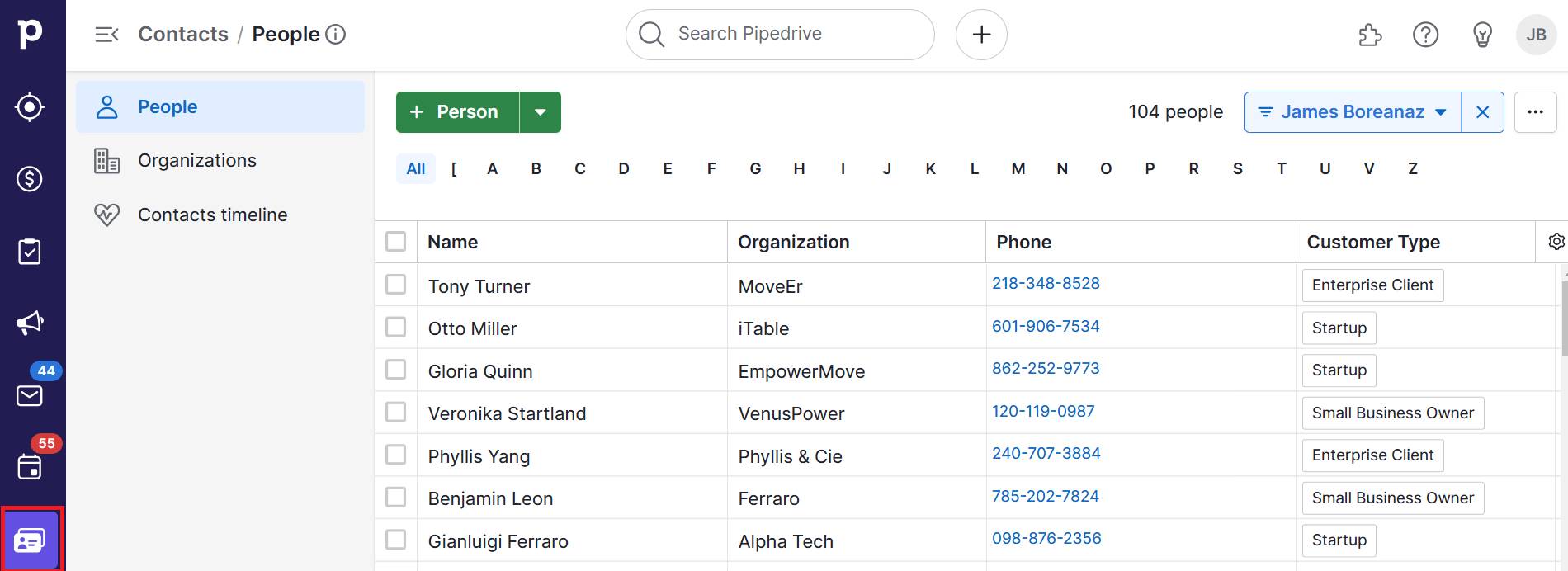 Marketing infographic Pipedrive contact list